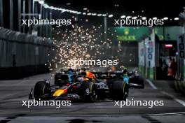 Max Verstappen (NLD) Red Bull Racing RB20. 22.09.2024. Formula 1 World Championship, Rd 18, Singapore Grand Prix, Marina Bay Street Circuit, Singapore, Race Day.