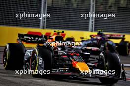 Sergio Perez (MEX) Red Bull Racing RB20. 22.09.2024. Formula 1 World Championship, Rd 18, Singapore Grand Prix, Marina Bay Street Circuit, Singapore, Race Day.