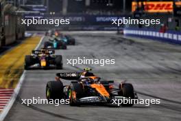 Lando Norris (GBR) McLaren MCL38. 22.09.2024. Formula 1 World Championship, Rd 18, Singapore Grand Prix, Marina Bay Street Circuit, Singapore, Race Day.