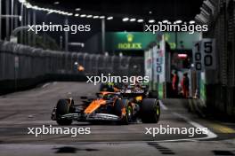 Lando Norris (GBR) McLaren MCL38. 22.09.2024. Formula 1 World Championship, Rd 18, Singapore Grand Prix, Marina Bay Street Circuit, Singapore, Race Day.