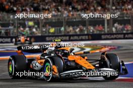 Lando Norris (GBR) McLaren MCL38. 22.09.2024. Formula 1 World Championship, Rd 18, Singapore Grand Prix, Marina Bay Street Circuit, Singapore, Race Day.