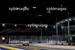 Lando Norris (GBR) McLaren MCL38. 22.09.2024. Formula 1 World Championship, Rd 18, Singapore Grand Prix, Marina Bay Street Circuit, Singapore, Race Day.