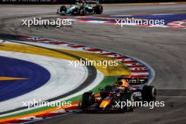 Max Verstappen (NLD) Red Bull Racing RB20. 22.09.2024. Formula 1 World Championship, Rd 18, Singapore Grand Prix, Marina Bay Street Circuit, Singapore, Race Day.