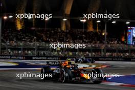 Sergio Perez (MEX) Red Bull Racing RB20. 22.09.2024. Formula 1 World Championship, Rd 18, Singapore Grand Prix, Marina Bay Street Circuit, Singapore, Race Day.