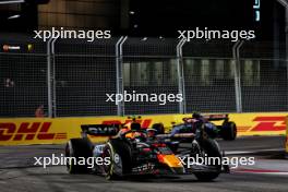 Sergio Perez (MEX) Red Bull Racing RB20. 22.09.2024. Formula 1 World Championship, Rd 18, Singapore Grand Prix, Marina Bay Street Circuit, Singapore, Race Day.