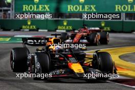 Max Verstappen (NLD) Red Bull Racing RB20. 22.09.2024. Formula 1 World Championship, Rd 18, Singapore Grand Prix, Marina Bay Street Circuit, Singapore, Race Day.