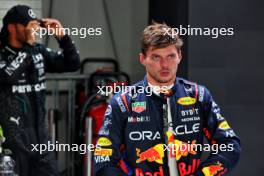 Max Verstappen (NLD) Red Bull Racing in qualifying parc ferme. 21.09.2024. Formula 1 World Championship, Rd 18, Singapore Grand Prix, Marina Bay Street Circuit, Singapore, Qualifying Day.