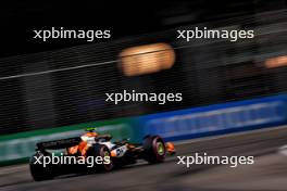 Lando Norris (GBR) McLaren MCL38. 21.09.2024. Formula 1 World Championship, Rd 18, Singapore Grand Prix, Marina Bay Street Circuit, Singapore, Qualifying Day.