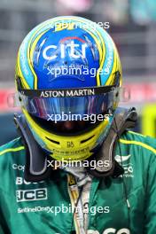 Fernando Alonso (ESP) Aston Martin F1 Team. 21.09.2024. Formula 1 World Championship, Rd 18, Singapore Grand Prix, Marina Bay Street Circuit, Singapore, Qualifying Day.