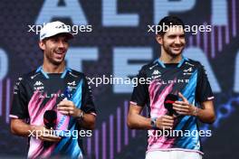 Pierre Gasly (FRA), Alpine F1 Team Esteban Ocon (FRA), Alpine F1 Team  21.09.2024. Formula 1 World Championship, Rd 18, Singapore Grand Prix, Marina Bay Street Circuit, Singapore, Qualifying Day.