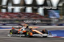 Lando Norris (GBR) McLaren MCL38. 21.09.2024. Formula 1 World Championship, Rd 18, Singapore Grand Prix, Marina Bay Street Circuit, Singapore, Qualifying Day.