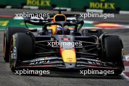 Max Verstappen (NLD) Red Bull Racing RB20. 21.09.2024. Formula 1 World Championship, Rd 18, Singapore Grand Prix, Marina Bay Street Circuit, Singapore, Qualifying Day.