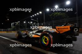 Oscar Piastri (AUS) McLaren MCL38. 21.09.2024. Formula 1 World Championship, Rd 18, Singapore Grand Prix, Marina Bay Street Circuit, Singapore, Qualifying Day.