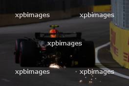 Sergio Perez (MEX) Red Bull Racing RB20. 21.09.2024. Formula 1 World Championship, Rd 18, Singapore Grand Prix, Marina Bay Street Circuit, Singapore, Qualifying Day.