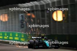 Lewis Hamilton (GBR) Mercedes AMG F1 W15. 21.09.2024. Formula 1 World Championship, Rd 18, Singapore Grand Prix, Marina Bay Street Circuit, Singapore, Qualifying Day.