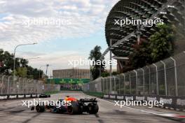 Max Verstappen (NLD) Red Bull Racing RB20. 21.09.2024. Formula 1 World Championship, Rd 18, Singapore Grand Prix, Marina Bay Street Circuit, Singapore, Qualifying Day.