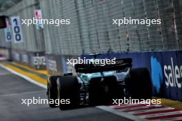 Lance Stroll (CDN) Aston Martin F1 Team AMR24. 21.09.2024. Formula 1 World Championship, Rd 18, Singapore Grand Prix, Marina Bay Street Circuit, Singapore, Qualifying Day.