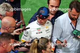 Max Verstappen (NLD) Red Bull Racing with the media. 21.09.2024. Formula 1 World Championship, Rd 18, Singapore Grand Prix, Marina Bay Street Circuit, Singapore, Qualifying Day.