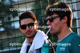 (L to R): Esteban Ocon (FRA) Alpine F1 Team with Lance Stroll (CDN) Aston Martin F1 Team on the drivers' parade. 22.09.2024. Formula 1 World Championship, Rd 18, Singapore Grand Prix, Marina Bay Street Circuit, Singapore, Race Day.