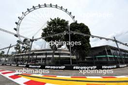 Circuit atmosphere - kerb detail. 19.09.2024. Formula 1 World Championship, Rd 18, Singapore Grand Prix, Marina Bay Street Circuit, Singapore, Preparation Day.