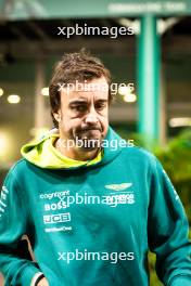 Fernando Alonso (ESP) Aston Martin F1 Team. 19.09.2024. Formula 1 World Championship, Rd 18, Singapore Grand Prix, Marina Bay Street Circuit, Singapore, Preparation Day.