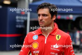 Carlos Sainz Jr (ESP) Ferrari. 19.09.2024. Formula 1 World Championship, Rd 18, Singapore Grand Prix, Marina Bay Street Circuit, Singapore, Preparation Day.