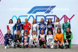 F1 Academy Drivers group photograph. 19.09.2024. FIA Formula Academy, Rd 5, Marina Bay Street Circuit, Singapore, Thursday.