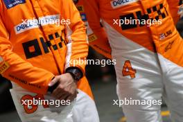 Oscar Piastri (AUS), McLaren Lando Norris (GBR), McLaren F1 Team  19.09.2024. Formula 1 World Championship, Rd 18, Singapore Grand Prix, Marina Bay Street Circuit, Singapore, Preparation Day.