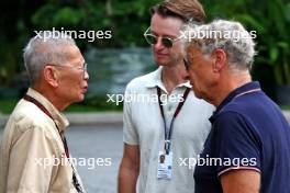 (L to R): Colin Syn (SIN) Singapore GP Promotor with Carsten Tilke (GER) Circuit Designer and Hermann Tilke (GER) Circuit Designer. 19.09.2024. Formula 1 World Championship, Rd 18, Singapore Grand Prix, Marina Bay Street Circuit, Singapore, Preparation Day.