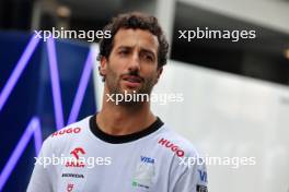 Daniel Ricciardo (AUS) RB. 19.09.2024. Formula 1 World Championship, Rd 18, Singapore Grand Prix, Marina Bay Street Circuit, Singapore, Preparation Day.