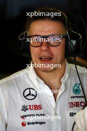 Peter Bonnington (GBR) Mercedes AMG F1 Race Engineer. 23.02.2024. Formula 1 Testing, Sakhir, Bahrain, Day Three.
