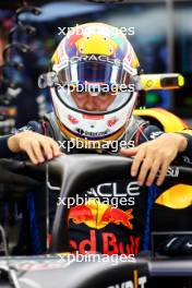 Sergio Perez (MEX) Red Bull Racing RB20. 23.02.2024. Formula 1 Testing, Sakhir, Bahrain, Day Three.