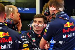 Max Verstappen (NLD) Red Bull Racing with Gianpiero Lambiase (ITA) Red Bull Racing Engineer. 23.02.2024. Formula 1 Testing, Sakhir, Bahrain, Day Three.