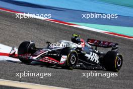 Nico Hulkenberg (GER) Haas VF-24.  22.02.2024. Formula 1 Testing, Sakhir, Bahrain, Day Two.