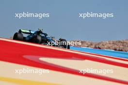 Fernando Alonso (ESP) Aston Martin F1 Team AMR24. 21.02.2024. Formula 1 Testing, Sakhir, Bahrain, Day One.