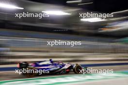 Daniel Ricciardo (AUS) RB VCARB 01 leaves the pits. 21.02.2024. Formula 1 Testing, Sakhir, Bahrain, Day One.