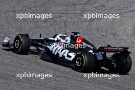 Kevin Magnussen (DEN) Haas VF-24. 21.02.2024. Formula 1 Testing, Sakhir, Bahrain, Day One.