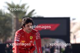 Carlos Sainz Jr (ESP) Ferrari. 21.02.2024. Formula 1 Testing, Sakhir, Bahrain, Day One.