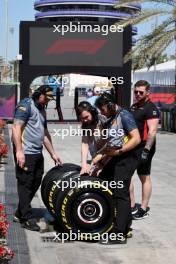 Pirelli tyre engineers. 21.02.2024. Formula 1 Testing, Sakhir, Bahrain, Day One.