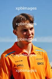 Oscar Piastri (AUS) McLaren. 21.02.2024. Formula 1 Testing, Sakhir, Bahrain, Day One.