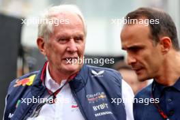 (L to R): Dr Helmut Marko (AUT) Red Bull Motorsport Consultant with Oliver Mintzlaff (GER) Red Bull Managing Director. 18.10.2024. Formula 1 World Championship, Rd 19, United States Grand Prix, Austin, Texas, USA, Sprint Qualifying Day