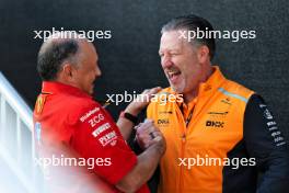 (L to R): Frederic Vasseur (FRA) Ferrari Team Principal with Zak Brown (USA) McLaren Executive Director. 18.10.2024. Formula 1 World Championship, Rd 19, United States Grand Prix, Austin, Texas, USA, Sprint Qualifying Day