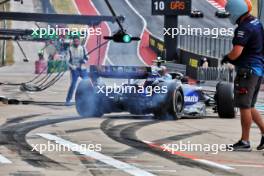 Franco Colapinto (ARG) Williams Racing FW46 leaves the pits. 18.10.2024. Formula 1 World Championship, Rd 19, United States Grand Prix, Austin, Texas, USA, Sprint Qualifying Day