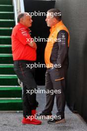 (L to R): Frederic Vasseur (FRA) Ferrari Team Principal with Zak Brown (USA) McLaren Executive Director. 18.10.2024. Formula 1 World Championship, Rd 19, United States Grand Prix, Austin, Texas, USA, Sprint Qualifying Day