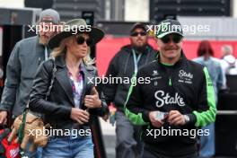 (L to R): Tiffany Cromwell (AUS) Professional Cyclist with her boyfriend Valtteri Bottas (FIN) Sauber. 18.10.2024. Formula 1 World Championship, Rd 19, United States Grand Prix, Austin, Texas, USA, Sprint Qualifying Day