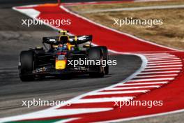 Sergio Perez (MEX) Red Bull Racing RB20. 18.10.2024. Formula 1 World Championship, Rd 19, United States Grand Prix, Austin, Texas, USA, Sprint Qualifying Day