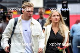 Liam Lawson (NZL) RB with his girlfriend Hannah St. John (USA). 18.10.2024. Formula 1 World Championship, Rd 19, United States Grand Prix, Austin, Texas, USA, Sprint Qualifying Day