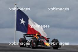 Sergio Perez (MEX) Red Bull Racing RB20. 18.10.2024. Formula 1 World Championship, Rd 19, United States Grand Prix, Austin, Texas, USA, Sprint Qualifying Day