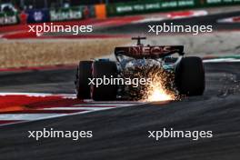 George Russell (GBR) Mercedes AMG F1 W15 sends sparks flying. 18.10.2024. Formula 1 World Championship, Rd 19, United States Grand Prix, Austin, Texas, USA, Sprint Qualifying Day