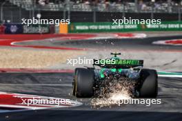 Zhou Guanyu (CHN) Sauber C44 sends sparks flying. 18.10.2024. Formula 1 World Championship, Rd 19, United States Grand Prix, Austin, Texas, USA, Sprint Qualifying Day